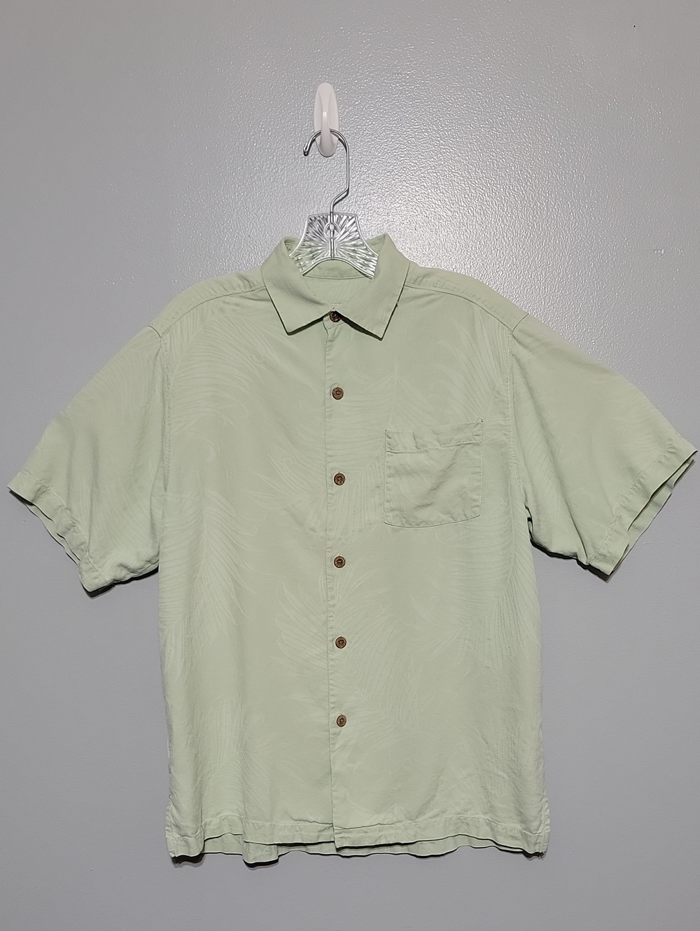 Tommy Bahama Men's Short Sleeve 100% Silk Pale Green Hawaiian Floral Shirt S Sz